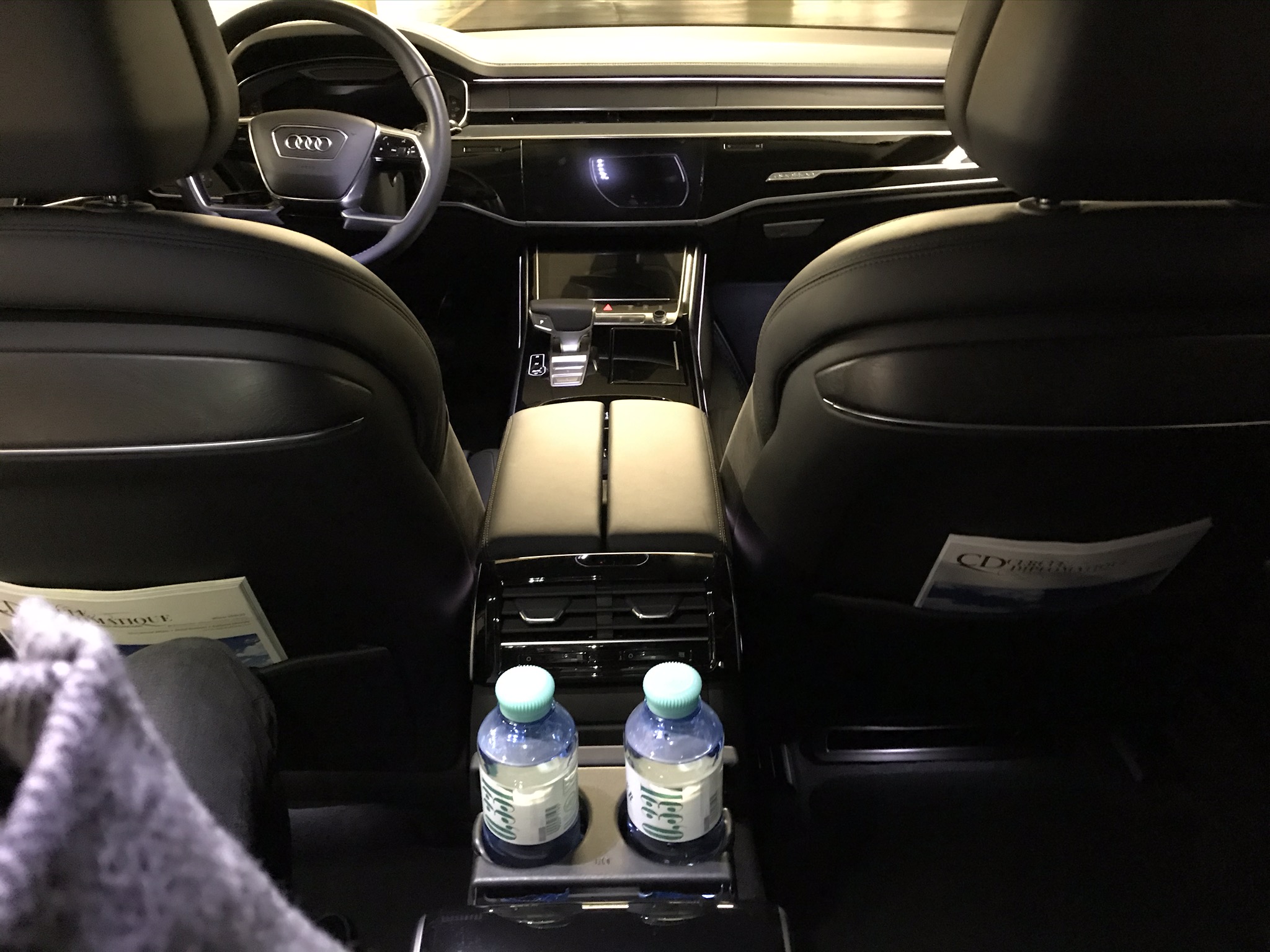 Audi A8Lquattro hybride innen